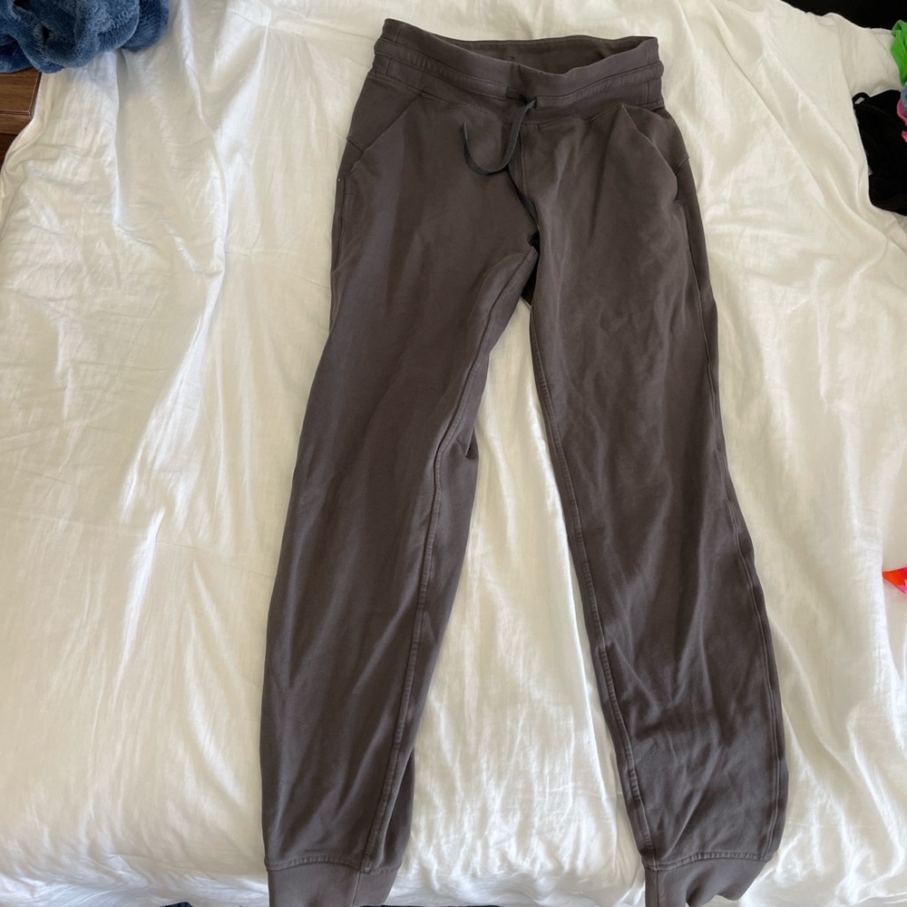 Lululemon ready to rulu fleece joggers